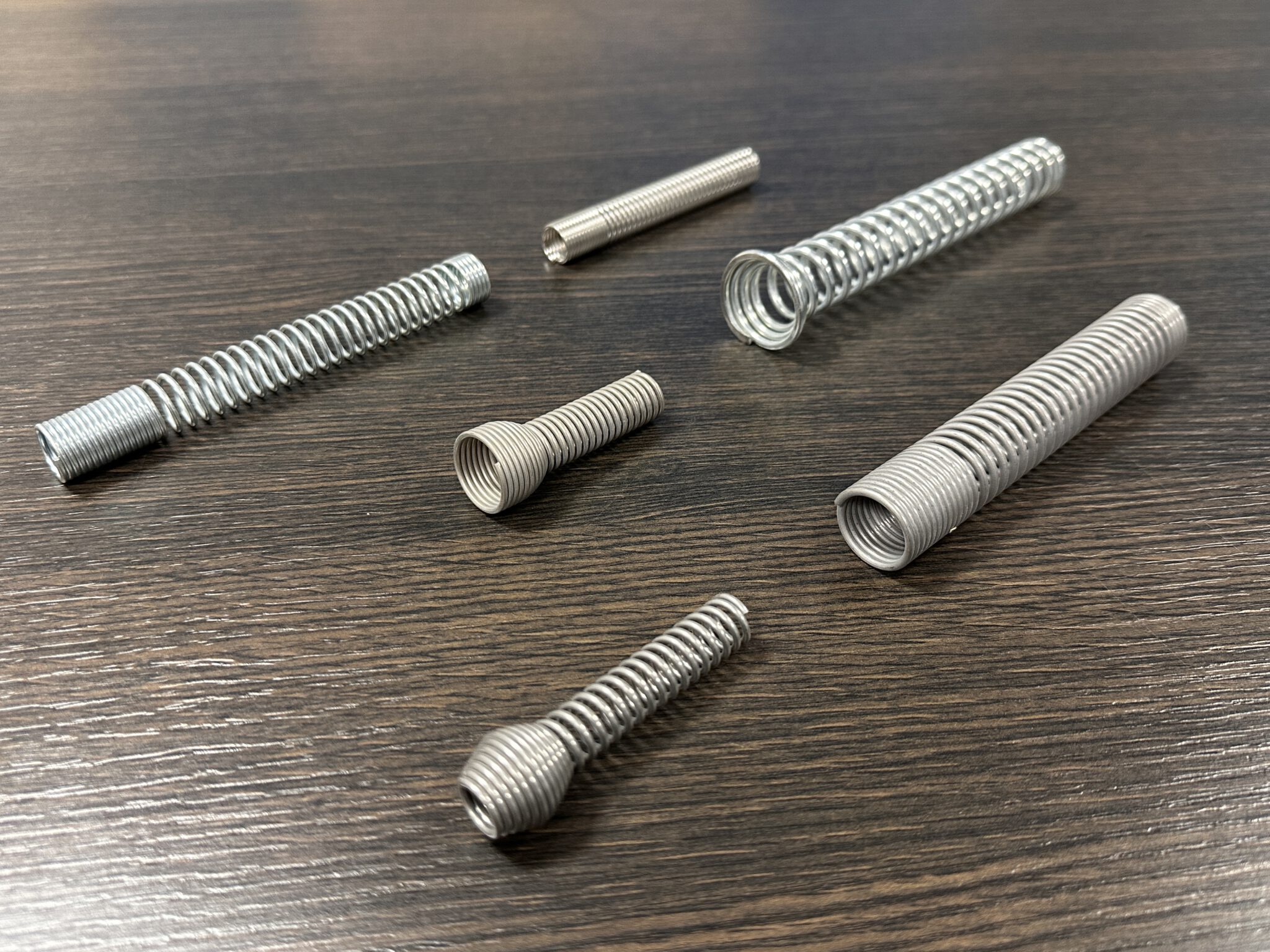 Temhyu Druckfedern 1x5mm - Federstahl 10 Stück